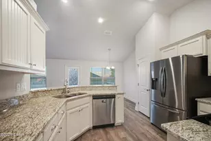 2011 Broad St, Crestview, FL 32536 - Photo 19