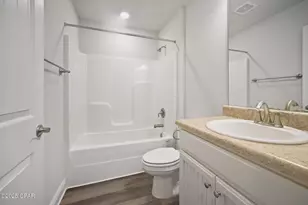 2011 Broad St, Crestview, FL 32536 - Photo 25