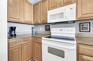 10713 Front Beach Rd, Panama City Beach, FL 32407 - Photo 13