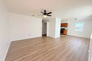 130 Beulah Ave, Panama City, FL 32404 - Photo 1