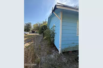 819 E 12th Court, Panama City, FL 32401 - Photo 7