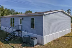 5912 Wedgewood Cir, Youngstown, FL 32466 - Photo 7