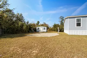 5912 Wedgewood Cir, Youngstown, FL 32466 - Photo 9