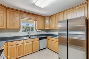 4700 Honeysuckle Ln, Marianna, FL 32446 - Photo 13