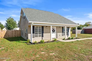 9110 Sunshine Dr, Youngstown, FL 32466 - Photo 1