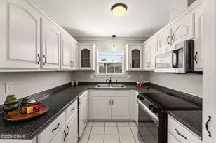 9110 Sunshine Dr, Youngstown, FL 32466 - Photo 13