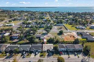 1025 W 11th Ct, Panama City, FL 32401 - Photo 37