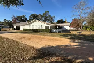 8168 Adams St, Sneads, FL 32460 - Photo 5