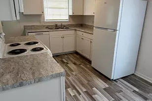 3923 W 22nd St, Panama City, FL 32405 - Photo 3