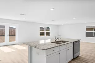 3135 Breezy Bay Ct, Southport, FL 32409 - Photo 15