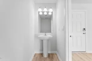 3135 Breezy Bay Ct, Southport, FL 32409 - Photo 5