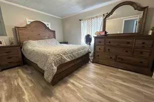 7135 Hamilton Rd, Grand Ridge, FL 32442 - Photo 7