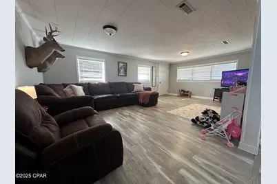 7135 Hamilton Road, Grand Ridge, FL 32442 - Photo 3