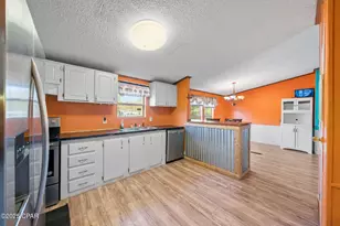 8355 Angie Cir, Panama City, FL 32404 - Photo 25