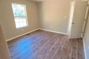 2366 Franklin Loop, Marianna, FL 32446 - Photo 11