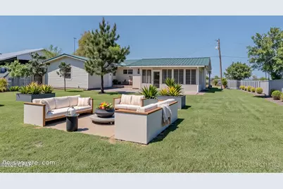 1971 Hope School Drive, Marianna, FL 32448 - Photo 3