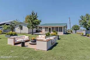 1971 Hope School Dr, Marianna, FL 32448 - Photo 3