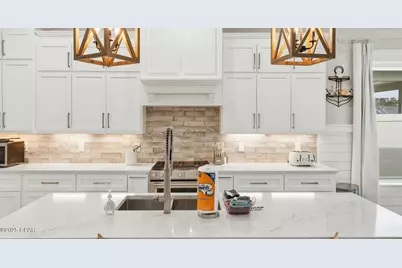 316 E Lakeshore Drive, Panama City Beach, FL 32413 - Photo 5