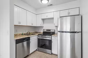 4114 Holiday Dr, Panama City, FL 32408 - Photo 5