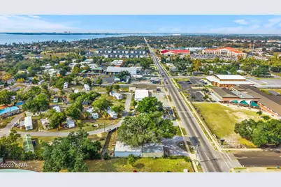 601 W 11th Street, Panama City, FL 32401 - Photo 27