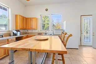 4686 Dunaway Rd, Bascom, FL 32423 - Photo 21