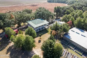 4686 Dunaway Rd, Bascom, FL 32423 - Photo 11