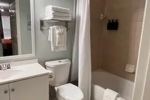 605 Cape Cod Dr, Panama City Beach, FL 32407 - Photo 9