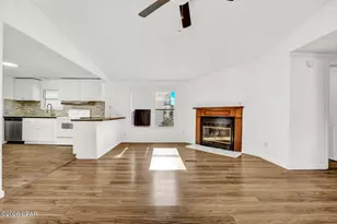 838 Linda Ln, Panama City Beach, FL 32407 - Photo 13