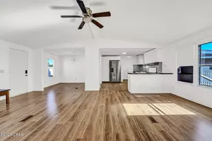 838 Linda Ln, Panama City Beach, FL 32407 - Photo 11