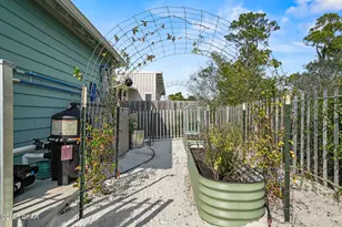 606 Tide Water Dr, Port Saint Joe, FL 32456 - Photo 27