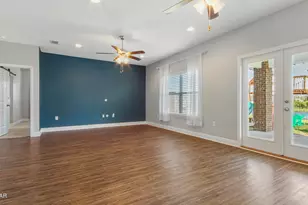 310 Confidence Wy, Southport, FL 32409 - Photo 19