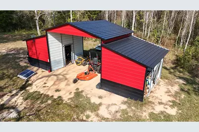 908 N Caryville Road, Bonifay, FL 32425 - Photo 17