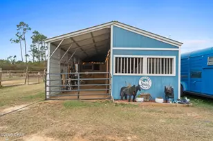 1735 E Callaway Dr, Panama City, FL 32404 - Photo 35