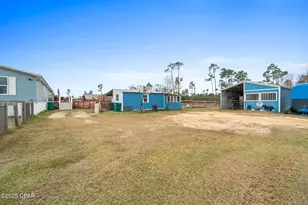 1735 E Callaway Dr, Panama City, FL 32404 - Photo 37