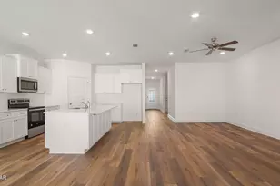 426 Wolcott Wy, Panama City Beach, FL 32413 - Photo 11