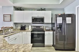 16819 Front Beach Rd, Panama City Beach, FL 32413 - Photo 7