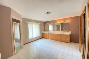 4219 Allen St, Greenwood, FL 32443 - Photo 13