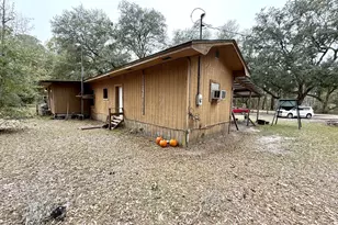 2321 Old Mill Rd, Caryville, FL 32425 - Photo 29