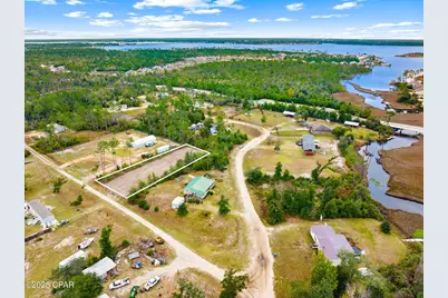 404 Hickory Bluff Circle, Southport, FL 32409 - Photo 1