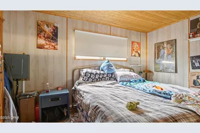 12213 Glenwood Drive, Fountain, FL 32438 - Photo 9