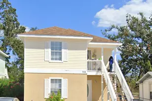 728 Mulberry Ave, Panama City, FL 32401 - Photo 1