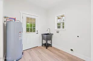 2415 Finch Cir, Chipley, FL 32428 - Photo 19