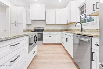 2415 Finch Circle, Chipley, FL 32428 - Photo 11