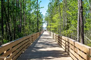 532 Longpoint Wy, Panama City Beach, FL 32407 - Photo 9