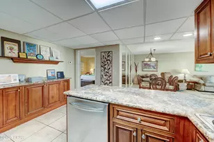 8727 Thomas Dr C17, Panama City Beach, FL 32408 - Photo 11