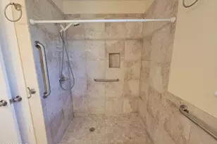 738 Oak Ave, Panama City, FL 32401 - Photo 17