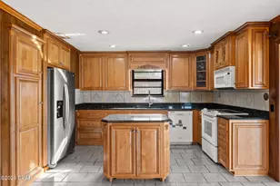 8009 Highpoint Rd, Panama City, FL 32404 - Photo 11