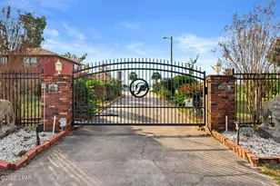 8009 Highpoint Rd, Panama City, FL 32404 - Photo 5