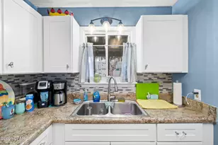 7017 Beach Dr, Panama City, FL 32408 - Photo 11