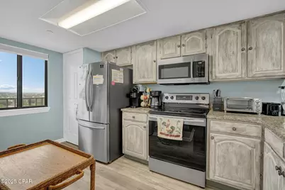 4715 Thomas Drive #506D, Panama City, FL 32408 - Photo 9